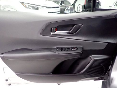 Used 2024 Toyota Prius XLE image 12