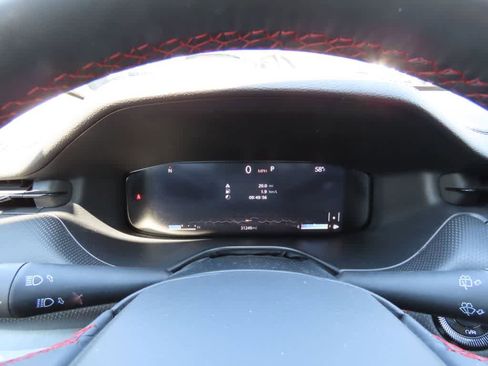 Used 2022 Jeep Compass Trailhawk w/ Trailhawk Elite Group image 27