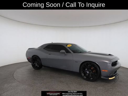 Used 2019 Dodge Challenger R/T w/ Blacktop Package RWD image 26