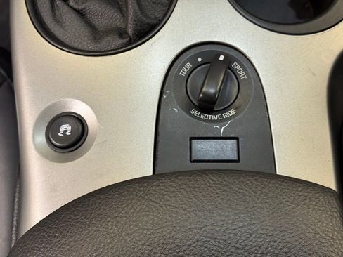 Used 2005 Chevrolet Corvette Coupe w/ Preferred Equipment Group image 27