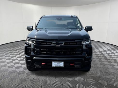 Used 2023 Chevrolet Silverado 1500 RST w/ Z71 Off-Road Package AWD/4WD image 2