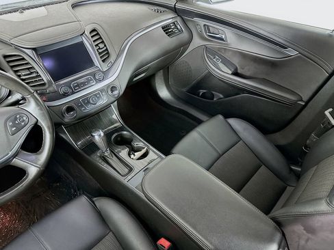 Used 2019 Chevrolet Impala LT image 31