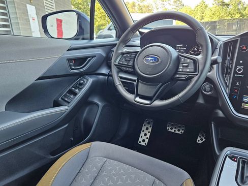 Used 2025 Subaru Crosstrek 2.5i Sport w/ Popular Package #3A AWD/4WD image 9