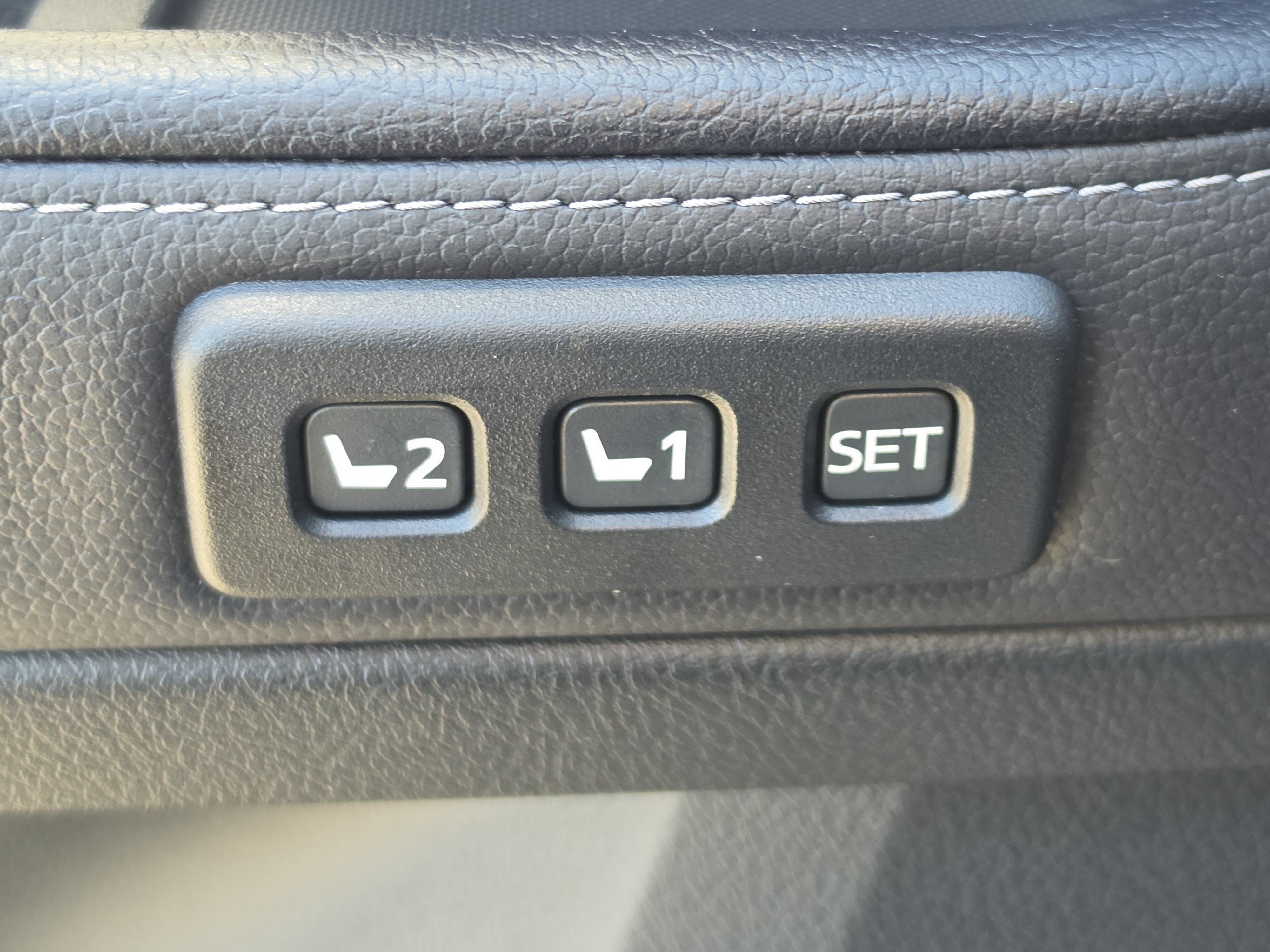 Certified 2023 Toyota 4Runner Limited AWD/4WD image 17