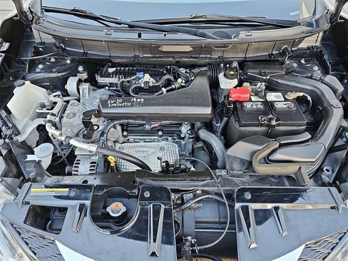 Used 2016 Nissan Rogue SL w/ SL Premium Package image 31