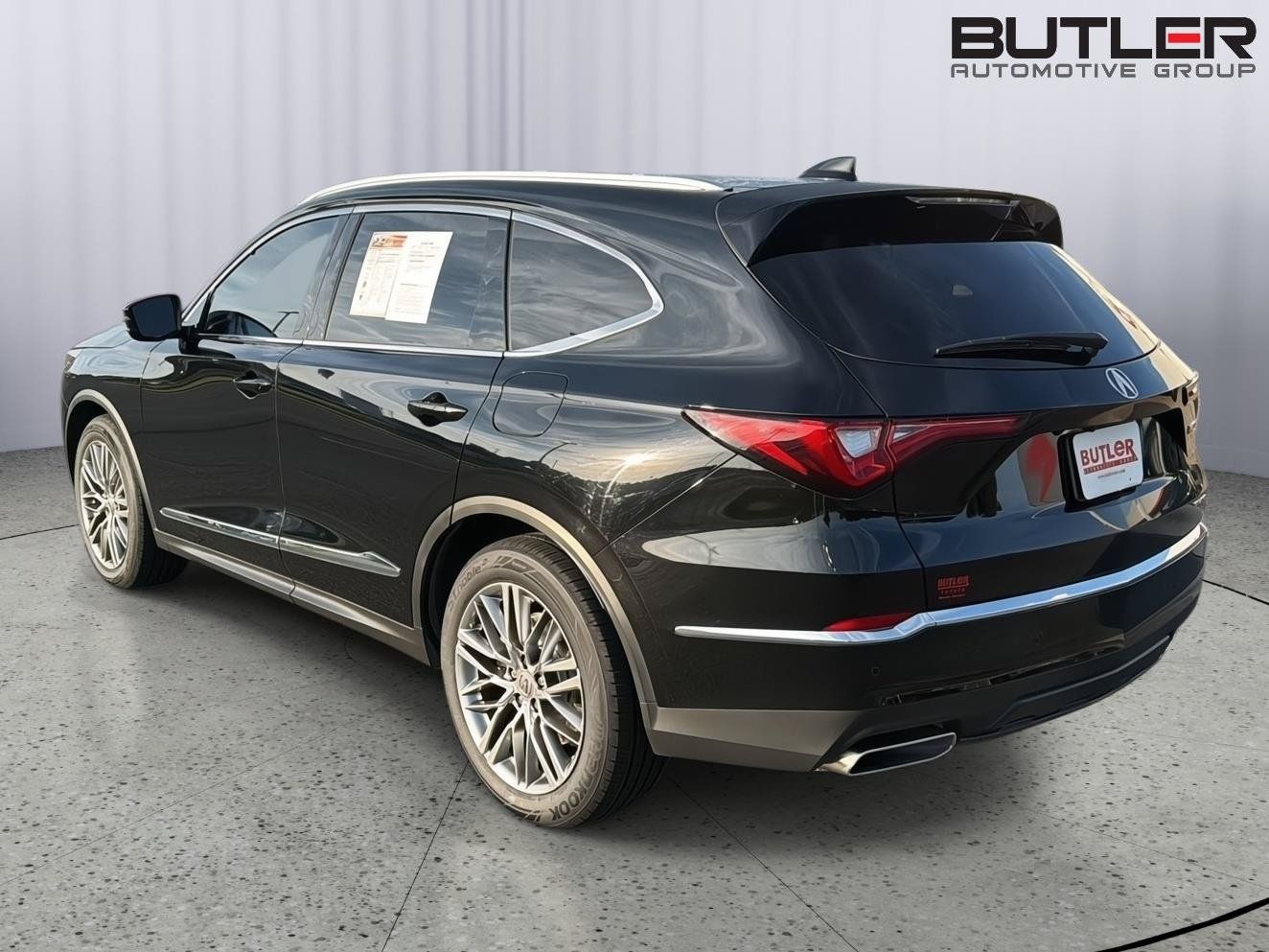 Used 2023 Acura MDX w/ Advance Package AWD/4WD image 4