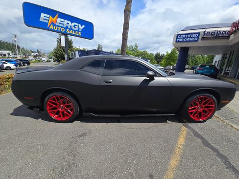 Used 2021 Dodge Challenger SXT w/ Blacktop Package RWD image 8