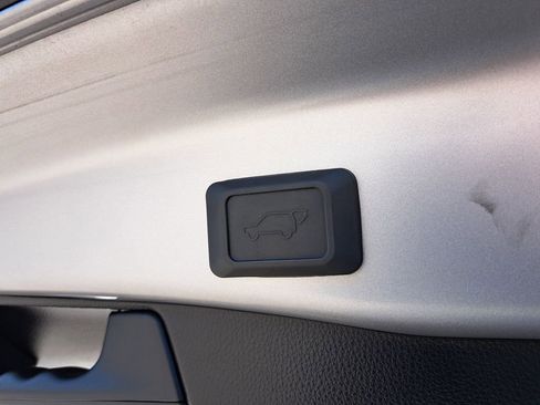 Certified 2021 Toyota RAV4 Limited image 7