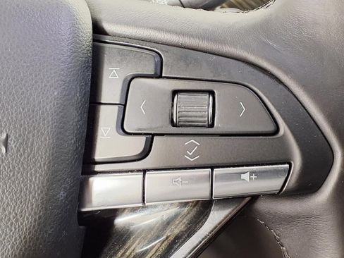 Used 2020 Cadillac XT6 Premium Luxury FWD image 19