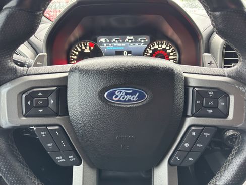 Used 2018 Ford F150 Raptor w/ Equipment Group 802A Luxury image 15