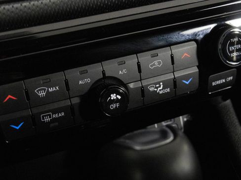 Used 2022 Jeep Compass Altitude w/ Convenience Group image 27