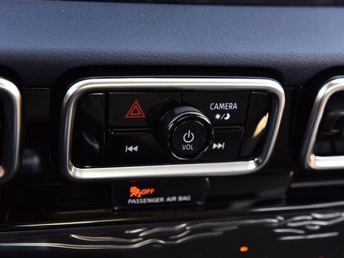 New 2026 Nissan Sentra SL w/ Floor Mat Package image 19