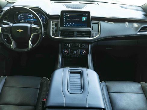 Used 2023 Chevrolet Tahoe Premier AWD/4WD image 22