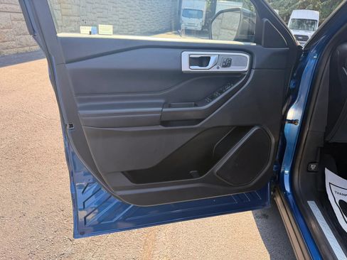 Used 2020 Ford Explorer Limited AWD/4WD image 28