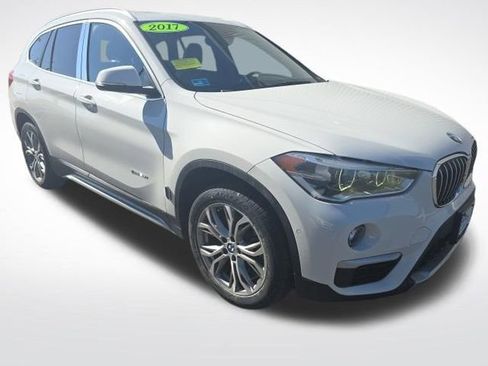 Used 2017 BMW X1 xDrive28i image 1