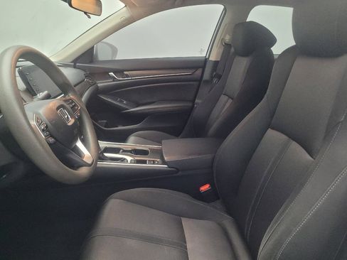 Used 2020 Honda Accord EX image 17