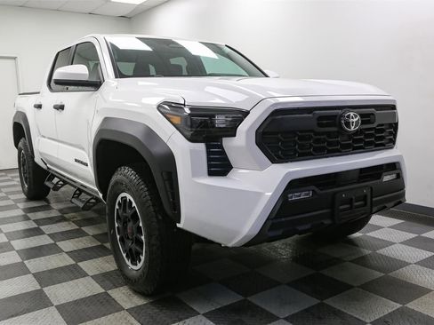 New 2026 Toyota Tacoma TRD Off-Road image 2