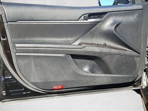 Used 2024 Toyota Camry SE w/ Cold Weather Package AWD/4WD image 10