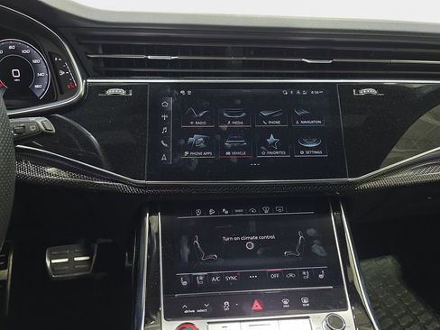 Used 2023 Audi SQ7 Prestige AWD/4WD image 23