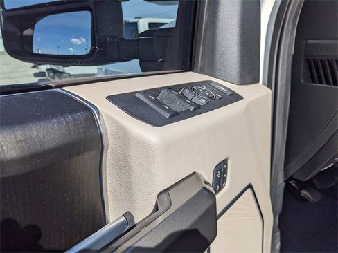 Certified 2021 Ford F450 Limited w/ FX4 Off-Road Package image 21