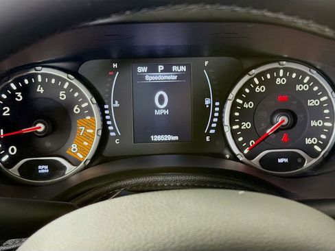 Used 2019 Jeep Renegade Latitude image 14