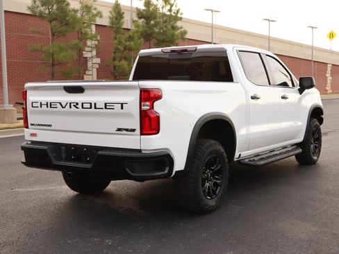Used 2023 Chevrolet Silverado 1500 ZR2 w/ Technology Package image 37
