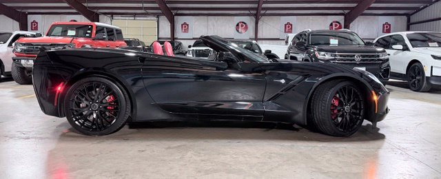 Used 2014 Chevrolet Corvette Stingray Convertible w/ 3LT Preferred Equipment Group RWD image 2