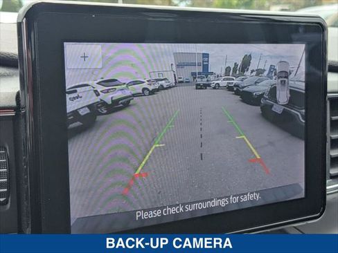 Certified 2023 Ford Explorer XLT w/ Equipment Group 202A RWD image 18