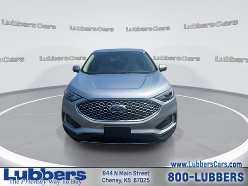 Used 2024 Ford Edge SEL w/ Convenience Package AWD/4WD image 3