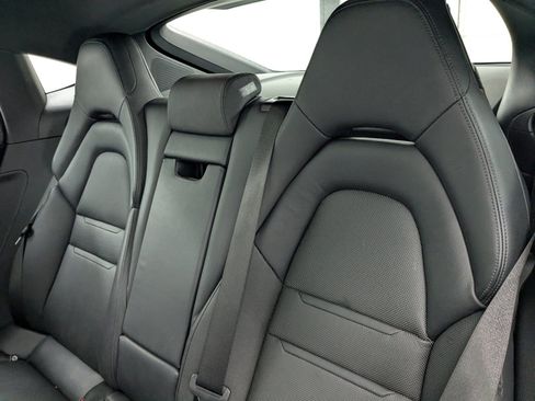 Certified 2021 Porsche Panamera image 16