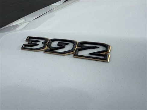 Used 2022 Jeep Wrangler Unlimited Rubicon w/ Xtreme Recon 35" Tire Package image 8