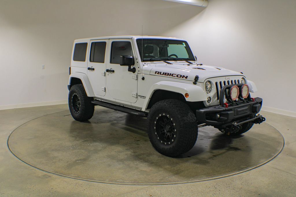 Used 2017 Jeep Wrangler Unlimited Rubicon AWD/4WD image 8
