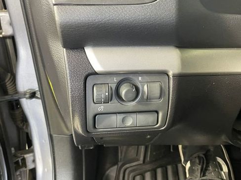 Used 2008 Subaru Outback 2.5i AWD/4WD image 13