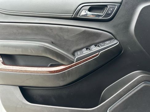 Used 2020 GMC Yukon SLE RWD image 13