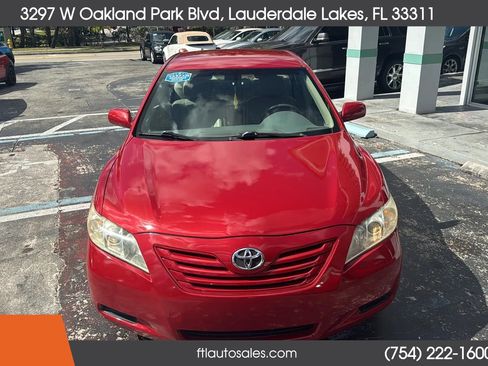 Used 2007 Toyota Camry LE image 3