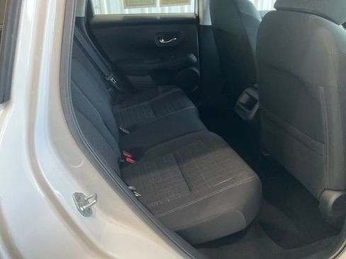 Certified 2023 Honda HR-V LX image 22