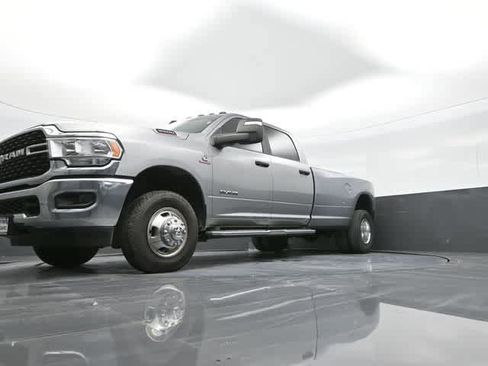Used 2024 RAM 3500 Big Horn image 81