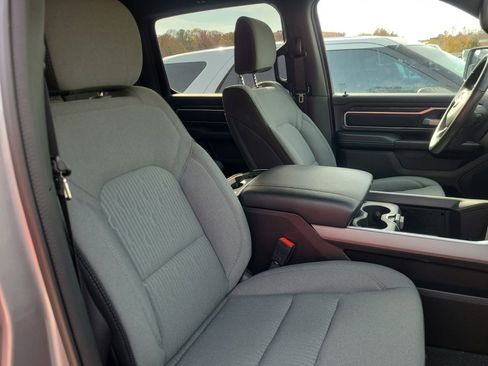 Used 2023 RAM 1500 Big Horn image 32