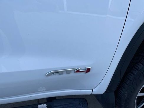 Used 2019 GMC Sierra 1500 AT4 w/ AT4 Premium Package AWD/4WD image 22