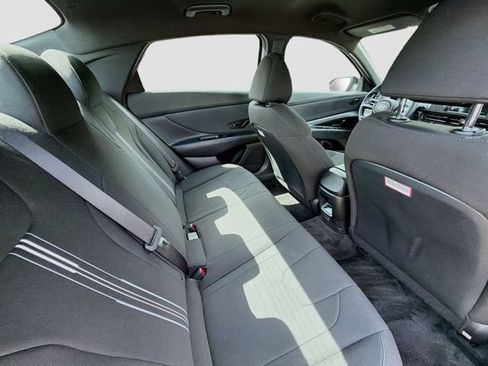 Certified 2026 Hyundai Elantra Sport FWD image 25