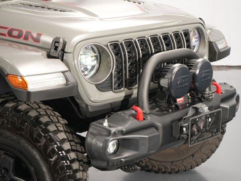 Used 2021 Jeep Gladiator Rubicon AWD/4WD image 15