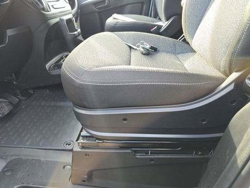 Used 2025 RAM ProMaster 2500 w/ U-Haul Equipment Group image 11