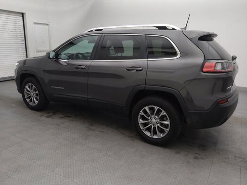 Used 2019 Jeep Cherokee Latitude Plus image 3