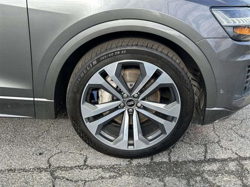 Used 2022 Audi Q8 Prestige image 25