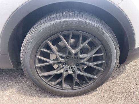 Used 2017 Ford Explorer Limited w/ Equipment Group 301A image 14