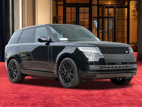 New 2026 Land Rover Range Rover SE image 8