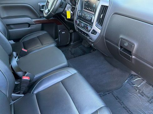 Used 2018 GMC Sierra 1500 SLT w/ SLT Premium Package AWD/4WD image 12