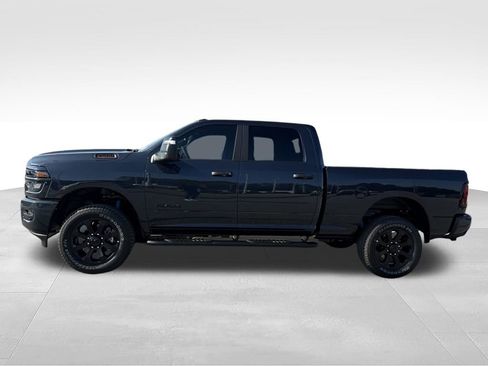 New 2026 RAM 2500 Big Horn AWD/4WD image 3