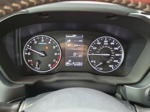 Used 2025 Subaru Forester Premium image 22