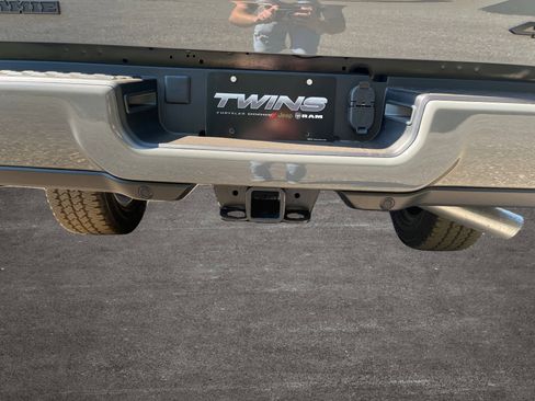 New 2026 RAM 2500 Laramie image 32